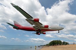 Rossiya B747-446 (EI-XLE) - JFox / Inflight200