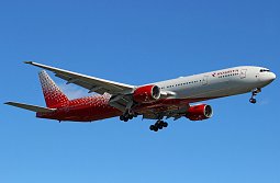Rossiya B777-312 (EI-UNN) - Phoenix Models