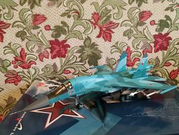     -34   1:72  Hobby Master