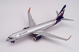 GeminiJets: Boeing 737-800    1:200