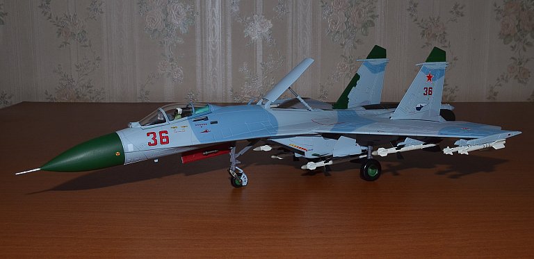  - 1:72