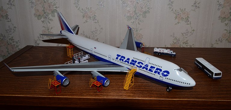 Boeing 747