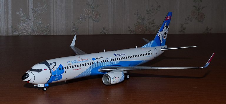 Boeing 737  2