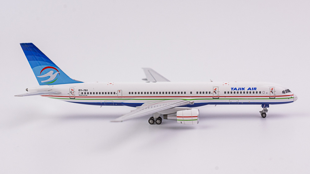 Boeing 757-200