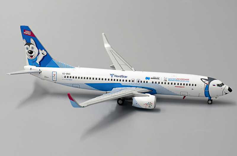 Boeing 737-800 